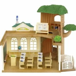 Sylvanian Families - Country Tree School