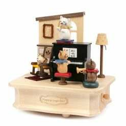 Wooderful Life - Cat Playing Piano Music Box