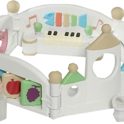 Sylvanian Families - Let's Play Playpen